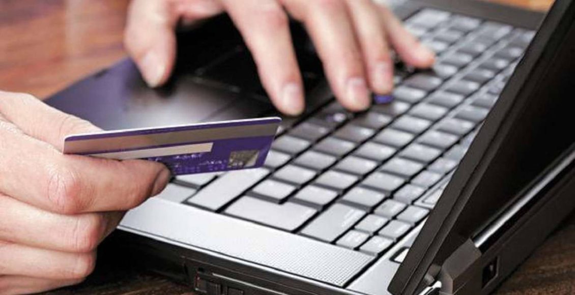 Πάτρα:-Θύμα-διαδικτυακής-απάτης-44χρονη-–-Έχασε-60.000-ευρώ