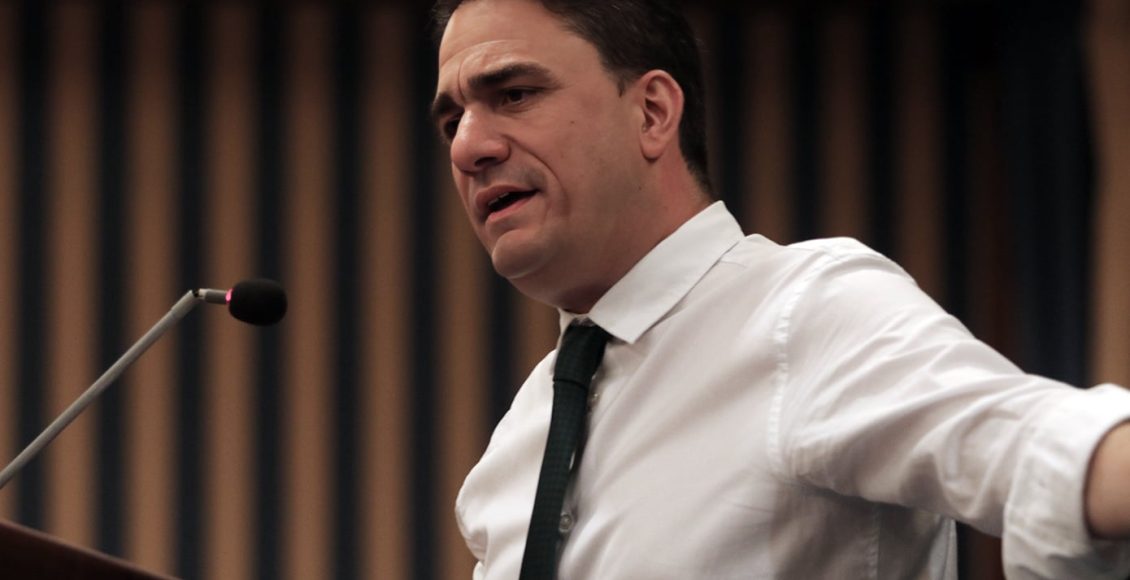 Τσουκαλάς:-Ο-πρωθυπουργός-ισχυρίζεται-πως-επένδυσε-στην-ενίσχυση-της-Πολιτικής-Προστασίας,-αλλά-τα-αποτελέσματα-δεν-τον-δικαιώνουν