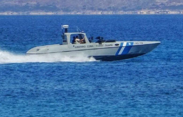 Βυθίστηκε-σκάφος-στη-Χαλκιδική-–-Κολυμπώντας-βγήκαν-στην-ακτή-οι-πέντε-επιβάτες