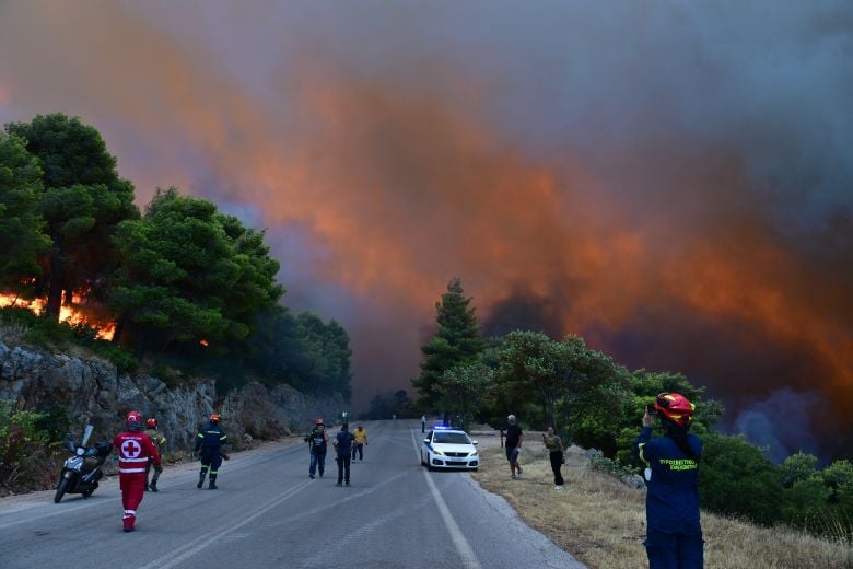 Στον-ανακριτή-την-Τρίτη-οι-δύο-συλληφθέντες-για-τη-μεγάλη-φωτιά-στην-Βοιωτία