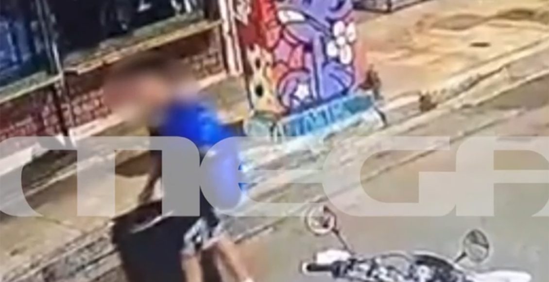 Η-ανατριχιαστική-στιγμή-που-ο-26χρονος-μεταφέρει-τη-βαλίτσα-με-τη-σορό-της-άτυχης-Βρετανίδας-–-Δείτε-τις-εικόνες