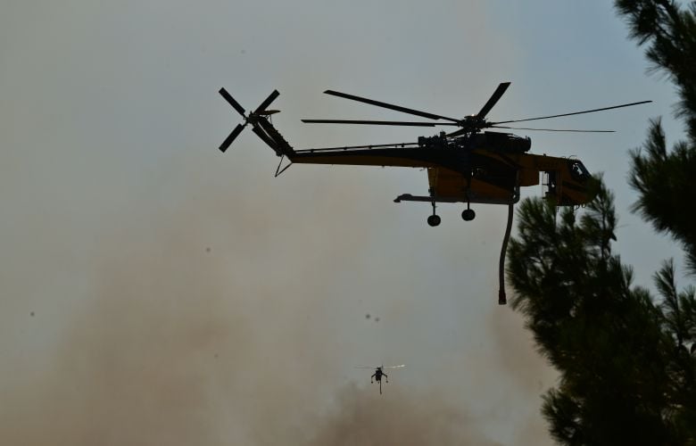 Συνελήφθη-ο-αδερφός-αντιδημάρχου-γιατί-παραβίασε-φυλασσόμενο-χώρο-και-προσέκρουσε-με-το-αυτοκίνητο-του-στα-συντρίμμια-του-ελικοππτέρου-στην-Ψάθα