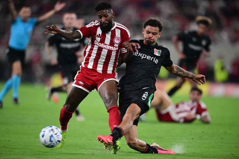 champions-league:-«Κόλλησε»-στο-0-0-με-τη-Ναϊμέγκεν-ο-Ολυμπιακός