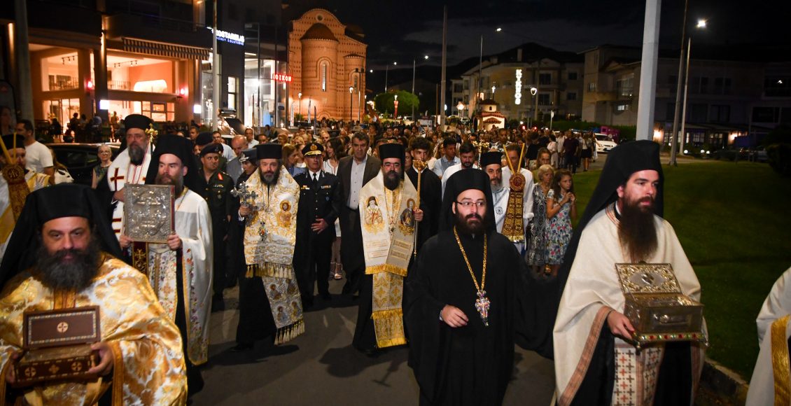 Η-Καστοριά-τίμησε-τον-προστάτη-των-παιδιών-της,-Άγιο-Νικάνορα-τον-Θαυματουργό