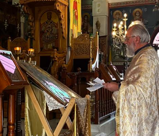 Παράκληση-προς-την-Υπεραγία-Θεοτόκο-ενώπιον-του-Ιερού-Εικονίσματος-της-Παναγίας-της-Ζωοδόχου-Πηγής-στην-Αιδηψό
