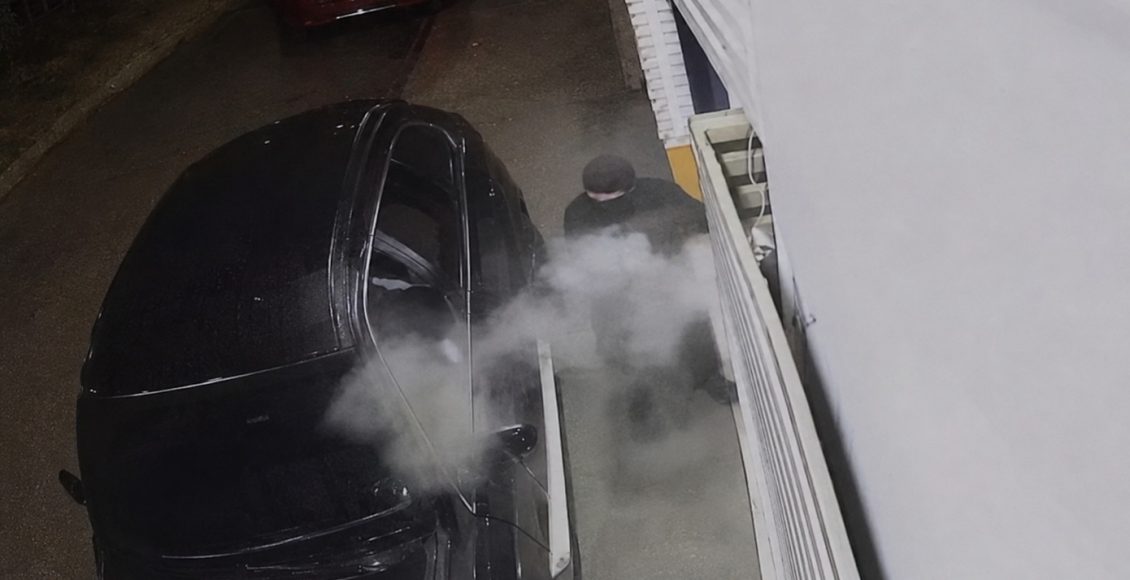 greek-mafia:-Στην-Ελλάδα-ο-31χρονος-που-κατηγορείται-για-τρεις-δολοφονίες-–-Ποιος-είναι-το-«πιστόλι»-του-Έντικ