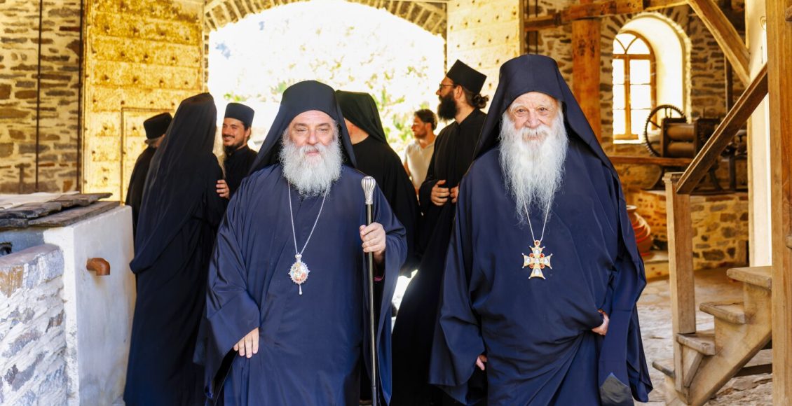 Ολοκληρώθηκε-το-προσκύνημα-του-Επισκόπου-Αντανίας-στο-Άγιον-Όρος