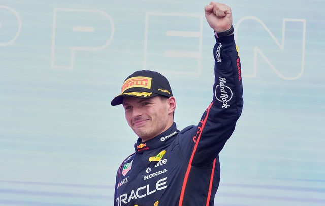 f1:-Η-red-bull-θέλει-να-κρατήσει-τον-Φερστάπεν-μέχρι-το-2029-με-νέα-πρόταση