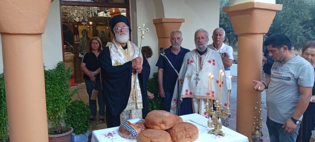 Ο-Αρκαλοχωρίου-Ανδρέας στο-Ιερό-Προσκύνημα-της-Παναγίας-Κεράς-στα-Πάρτιρα-Μονοφατσίου