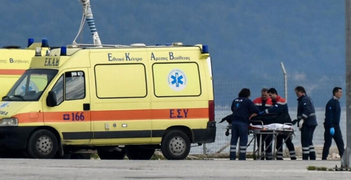 Πάτρα:-Πυρκαγιά-σε-σπίτι-στην-Πάτρα:-Χωρίς-τις-ασιθήσεις-του-παρελήφθη-άνδρας-από-το-ΕΚΑΒ