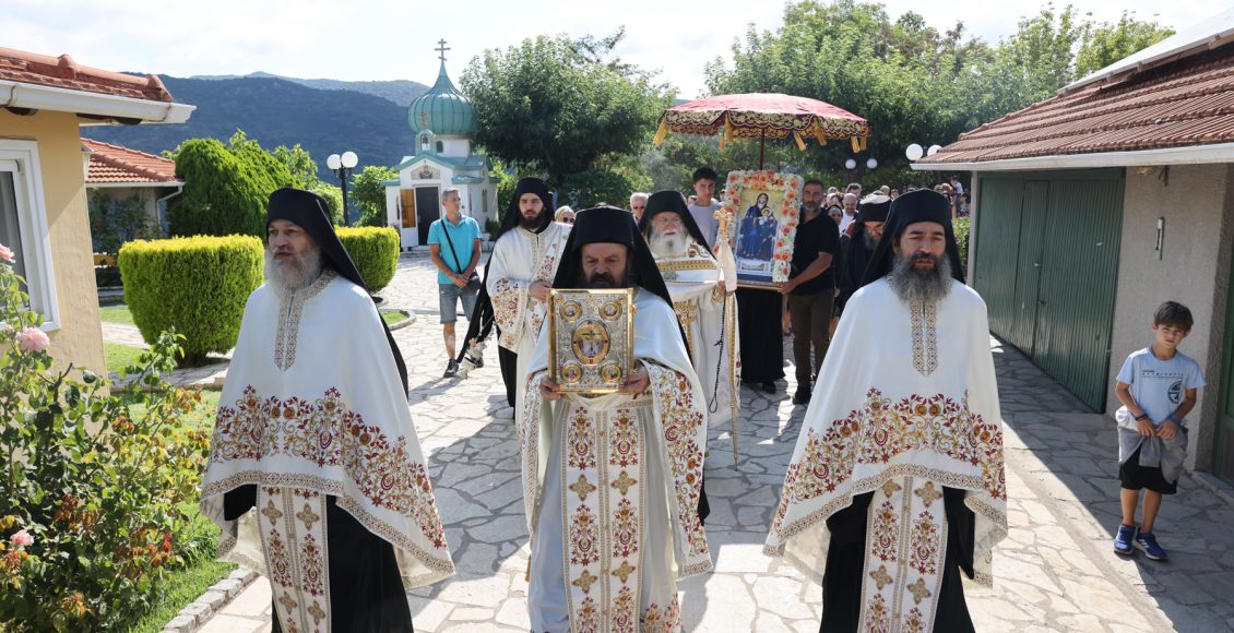 Η-εορτή-της-Κοιμήσεως-της-Θεοτόκου-στην-Ιερά-Μονή-Παναγίας-Τρικορφιώτισσας