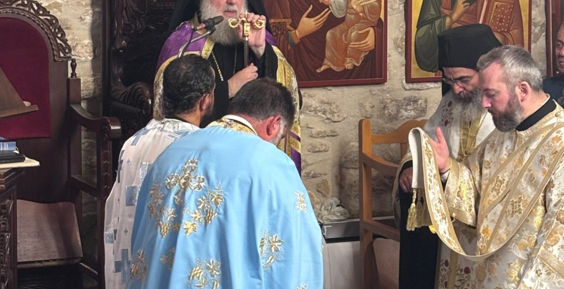 Ο-Μητροπολίτης-Κιτίου-στον-πανηγυρίζοντα-Ιερό-Ναό-Παναγίας-Ασπροβουνιώτισσας-στην-Πύλα