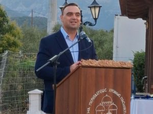 Θεόδωρος-Βερούτης:-«Η-δύναμη-μιας-κοινωνίας-φαίνεται-στον-τρόπο-που-στέκεται-δίπλα-στους-ανθρώπους-που-έχουν-ανάγκη»