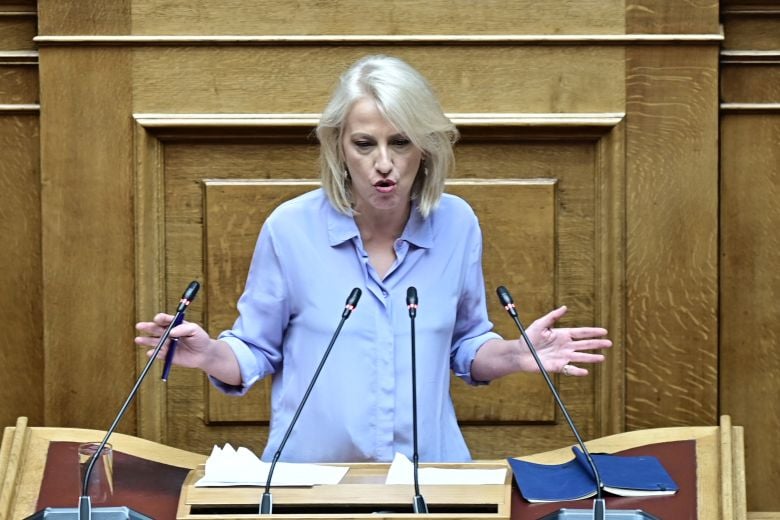 Ρένα-Δούρου:-Η-Τουρκία-επαναφέρει-τις-«γκρίζες-ζώνες»-με-την-ελληνική-κυβέρνηση-σε-ρόλο-σχολιαστή/παρατηρητή