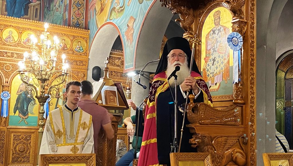 Δημητριάδος-Ιγνάτιος-στον-Ναό-του-Αγ.-Κοσμά:-«Δώστε-στα-παιδιά-σας-και-στα-εγγόνια-σας-τον-Χριστό»