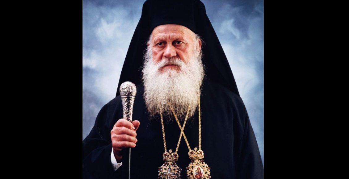 Εξάμηνο-μνημόσυνο-μακαριστού-Μητροπολίτη-πρώην-Θήρας-Επιφανίου