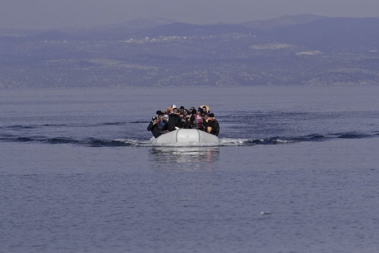 Τρεις-επιχειρήσεις-διάσωσης-νότια-της-Ιεράπετρας-–-Περισυνελέγησαν-περίπου-218-μετανάστες