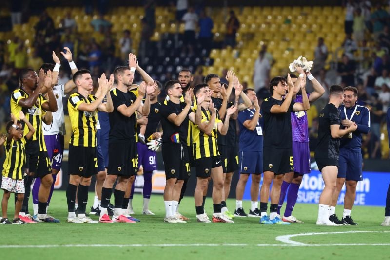 champions-league:-h-aek-υποδέχεται-τη-Λέφσκι-με-φόντο-«τα-αστέρια»