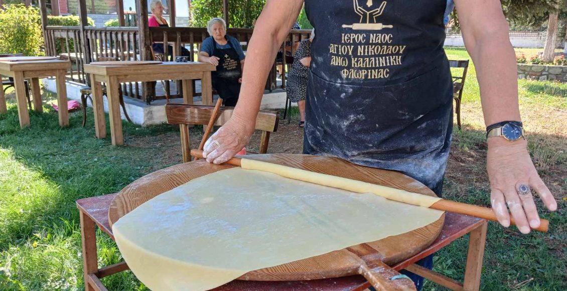 «Ζυμώματα-αγάπης»-από-την-Ενορία-της-Άνω-Καλλινίκης-Φλώρινας