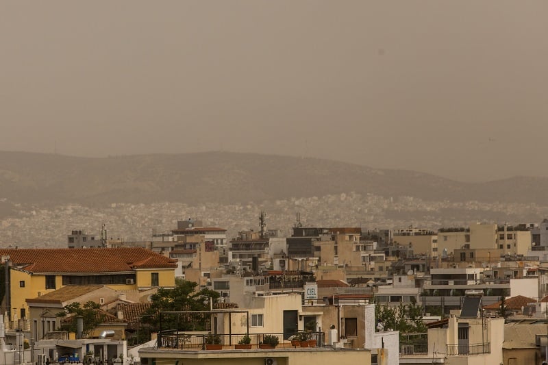 Καιρός:-Με-τοπικές-βροχές-και-αφρικανική-σκόνη-η-τελευταία-Κυριακή-του-Αυγούστου