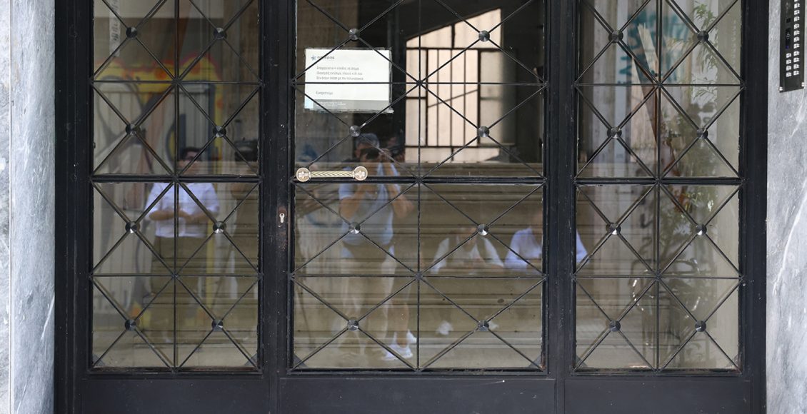 Φρίκη-στην-Κυψέλη:-«Πρωτοφανές-περιστατικό-για-τα-ελληνικά-χρονικά»-–-Οι-μαχαιριές-στο-βρέφος-και-η-πιθανή-σεξουαλική-κακοποίηση-των-άλλων-παιδιών