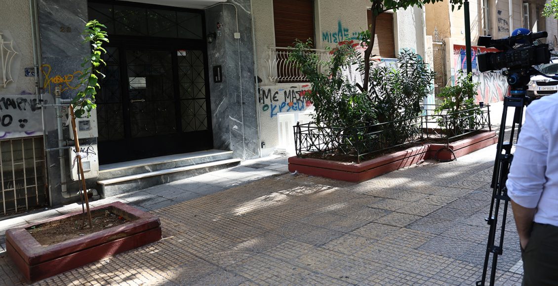 Κυψέλη:-Ποιος-είναι-ο-26χρονος-Αφγανός-που-παρουσιάστηκε-ως-σύντροφος-της-ανήλικης-–-Το-μυστήριο-με-το-4ο-παιδί-στο-καρότσι
