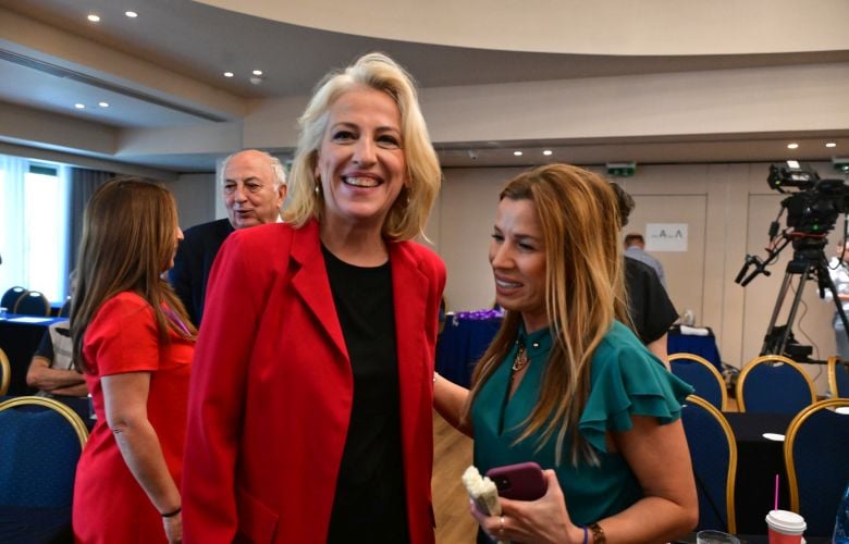 Ρένα-Δούρου:-Ο-ΣΥΡΙΖΑ-πηγαίνει-στη-ΔΕΘ-με-τις-προτάσεις-του,-όχι-με-διαπιστώσεις