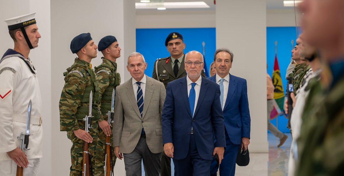 Υπεγράφη-η-συμφωνία-μεταξύ-των-υπουργείων-Δικαιοσύνης-και-Εθνικής-Άμυνας-για-την-εγκατάσταση-δικαστικών-υπηρεσιών-σε-μη-επιχειρησιακά-αναγκαία-στρατόπεδα