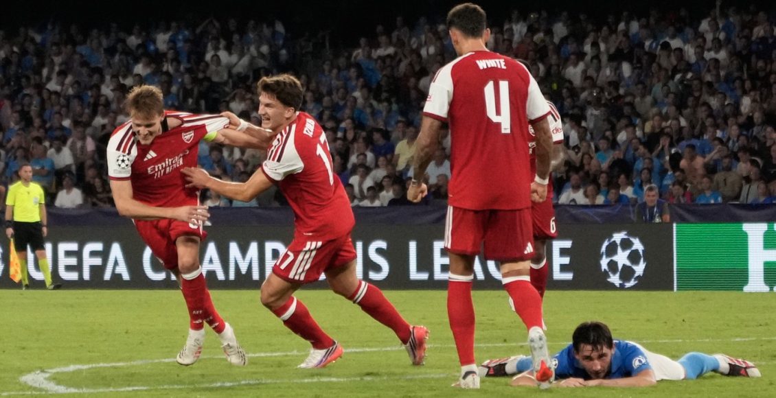 champions-league:-Με-ασίστ-Τζόλη-η-Άρσεναλ-πέρασε-απ’-την-έδρα-της-Νάπολι,-η-Λίβερπουλ-νίκησε-με-ανατροπή-την-Ατλέτικο