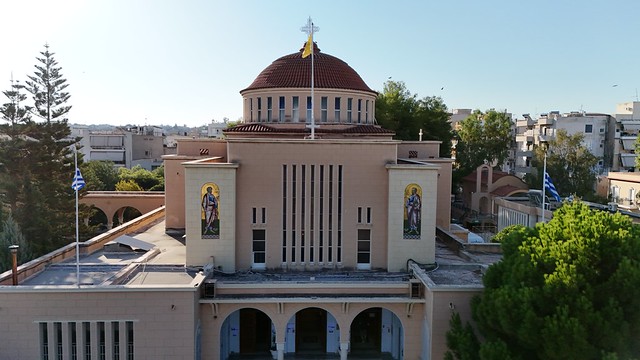 Δισαρχιερατική-Θεία-Λειτουργία-και-Χειροτονία-νέου-Διακόνου-στον-Καθεδρικό-ΙΝ.-Αποστόλου-Παύλου-Κορίνθου