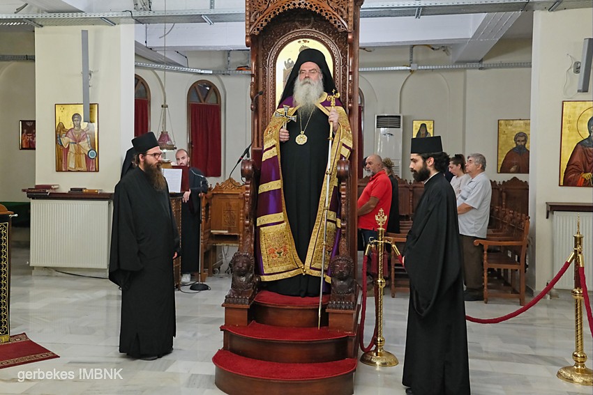 Αρχιερατικός-Εσπερινός-της-εορτής-της-Υψώσεως-του-Τιμίου-Σταυρού-στην-Μονή-Δοβράς