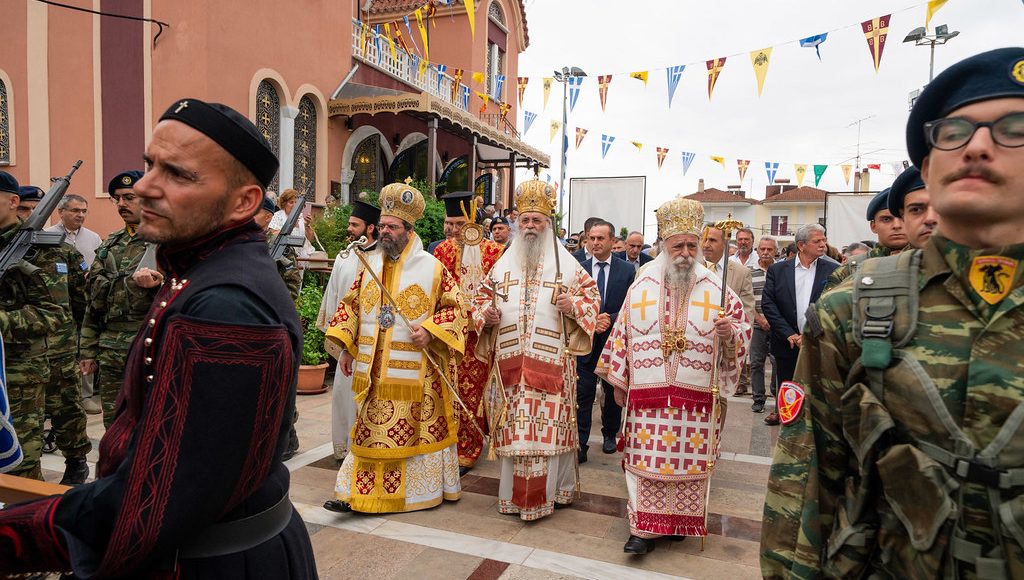 Με-λαμπρότητα-η-εορτή-του-Αγίου-Χρυσοστόμου-Σμύρνης-στη-Δράμα