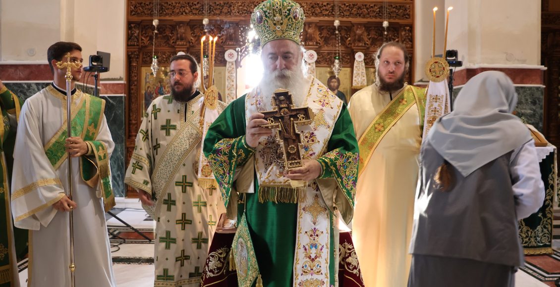 Η-εορτή-της-Παγκοσμίου-Υψώσεως-του-Τιμίου-Σταυρού-στο-ομώνυμο-Ησυχαστήριο-στον-Μαψό-Κορινθίας