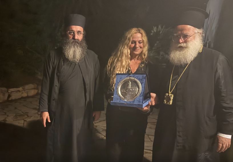 Μοναδική-συναυλία-με-Ευανθία-Ρεμπούτσικα-στη-Μονή-Τοπλού
