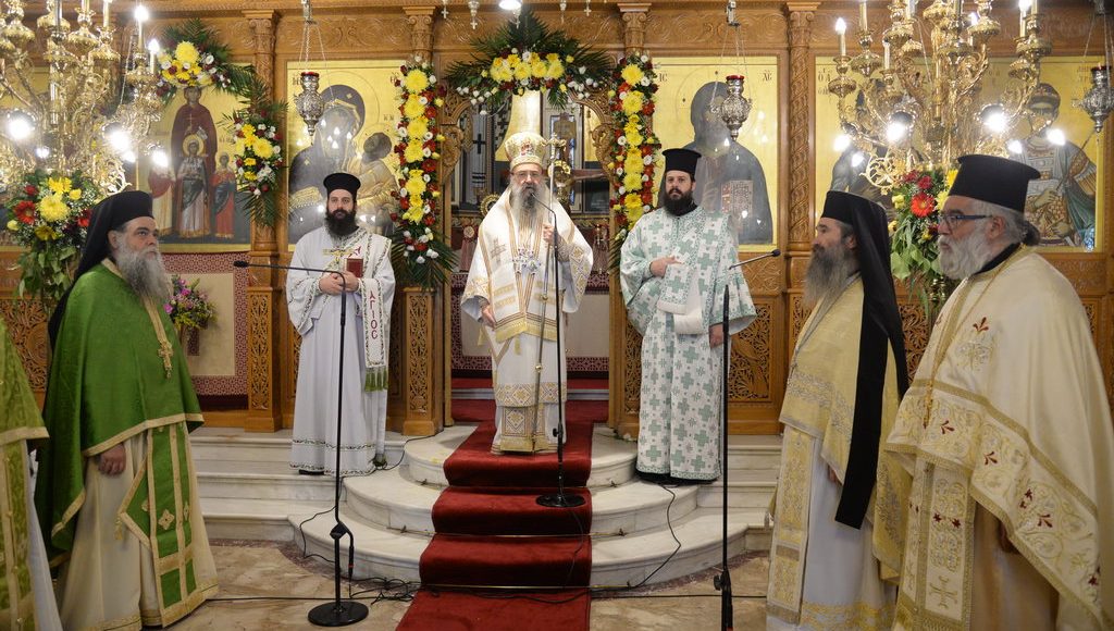 Πατρών-Χρυσόστομος:-«Να-στηρίξουμε-την-Οικογένεια…»