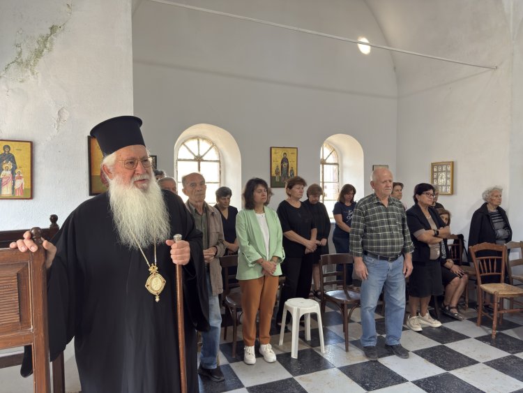 Η-εορτή-της-Αγίας-Σοφίας-και-των-τριών-θυγατέρων-της-στο-Κάστρο-της-Λιβαδειάς