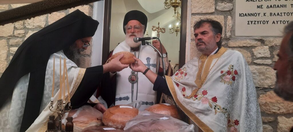 Εσπερινός-Αγίας-Σοφίας-και-των-θυγατέρων-αυτής-Πίστεως,-Αγάπης-και-Ελπίδος-Ρουσσοχώρια-Ηρακλείου