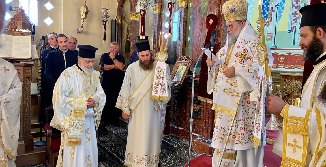 Χειροτονία-Διακόνου-στον-Αλικιανό-από-τον-Μητροπολίτη-Κυδωνίας