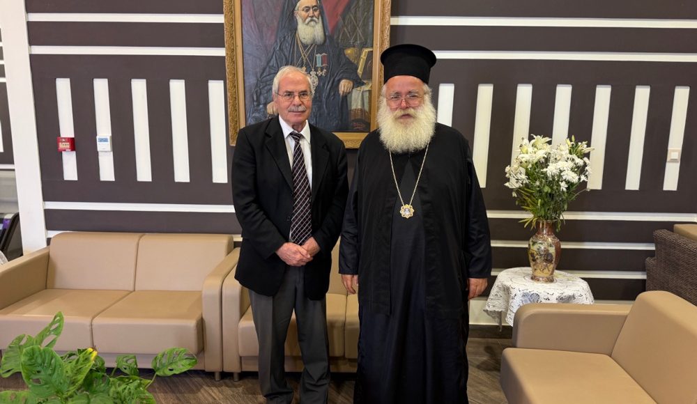 Επίσκεψη-του-Ακαδημαϊκού-Χριστοφόρου-Χαραλαμπάκη-στον-Μητροπολίτη-Ιεραπύτνης-και-Σητείας