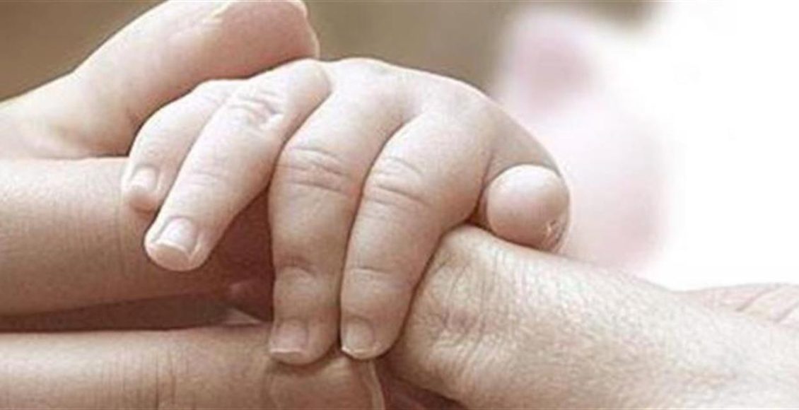 Ενα-έμβρυο-«παγώνει»-στον-χρόνο-για-δεκαετίες:-Τι-συμβαίνει-μετά-την-απόψυξη