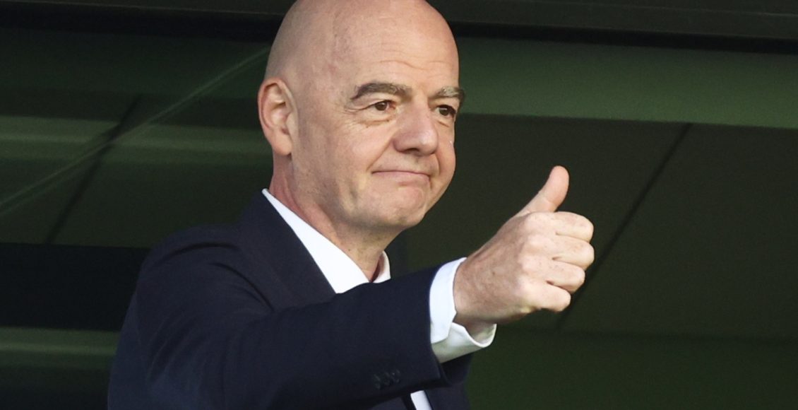 fifa:-Ο-Ινφαντίνο-απέσυρε-την-επενδυτική-πρόταση-–-Ζητά-ανεξάρτητο-έλεγχο