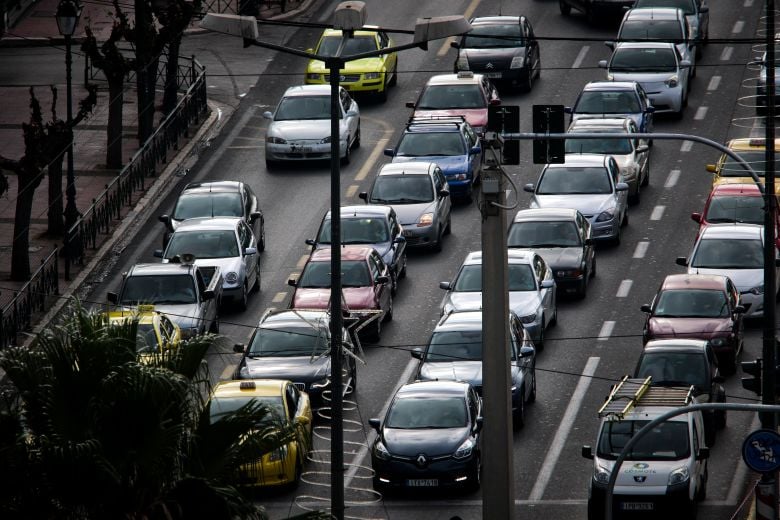 Απλήρωτα-τέλη-κυκλοφορίας-του-2021:-Μαζική-αποστολή-ειδοποιήσεων-από-την-ΑΑΔΕ