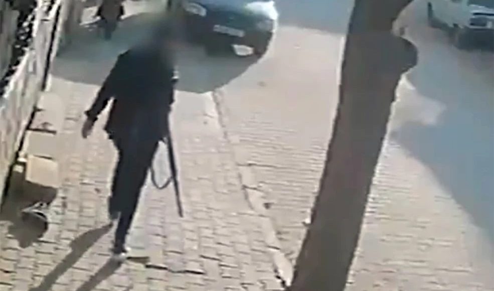 Συνελήφθη-15χρονος-ως-ύποπτος-για-την-ένοπλη-επίθεση-έξω-από-σχολείο-στην-Τουρκία