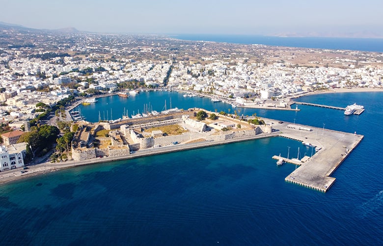 Συνελήφθη-17χρονος-για-δύο-απάτες-στην-Κω-–-Επιχείρησε-να-διαφύγει-με-πλοίο