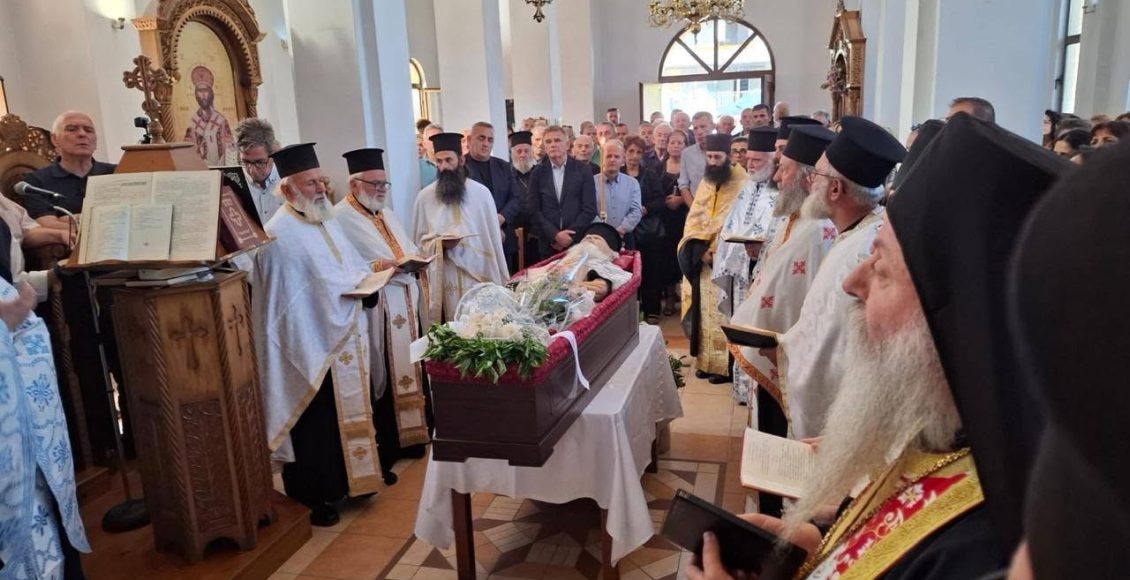 Η-Εξόδιος-Ακολουθία-π.-Χρήστου-Παππά