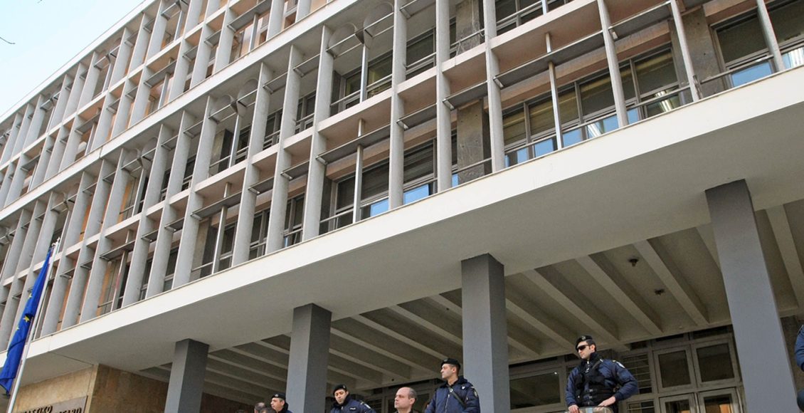Στη-φυλακή-δύο-φερόμενοι-ως-«εγκέφαλοι»-εγκληματικής-οργάνωσης-στη-Θεσσαλονίκη-για-φορολογικές-απάτες