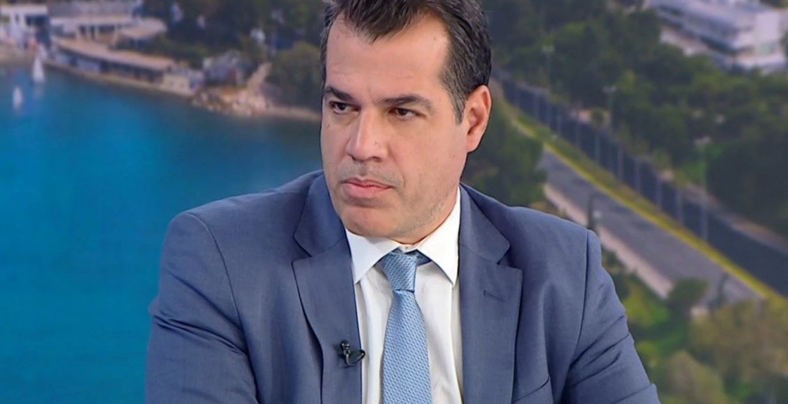 Πλεύρης:-Στόχος-στην-ελληνική-Προεδρία-της-ΕΕ-να-λειτουργεί-κέντρο-επιστροφών-μεταναστών-στην-Αφρική