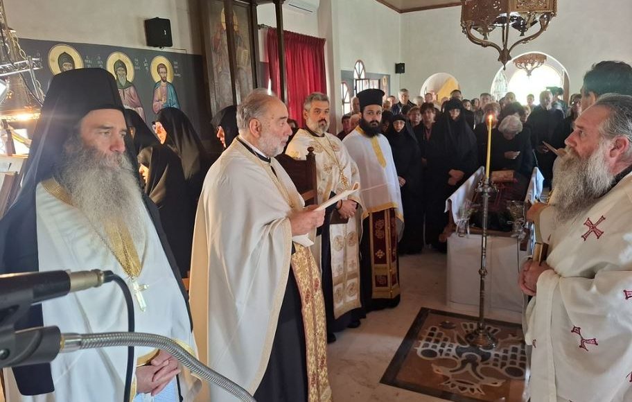 Η-Εξόδιος-Ακολουθία-της-Μονάχης-Γαληνής-της-Μονής-Κοιμήσεως-της-Θεοτόκου-Λεχώβης