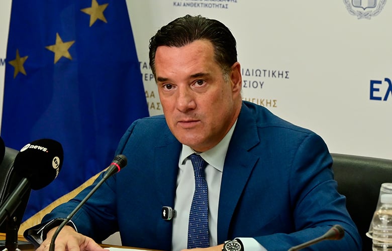 Ο-Γεωργιάδης-στέλνει-στην-Αρχή-Διαφάνειας-τον-Πατούλη-–-Οδοντιατρεία-που-κάνουν-botox-εντόπισε-το-medwatch