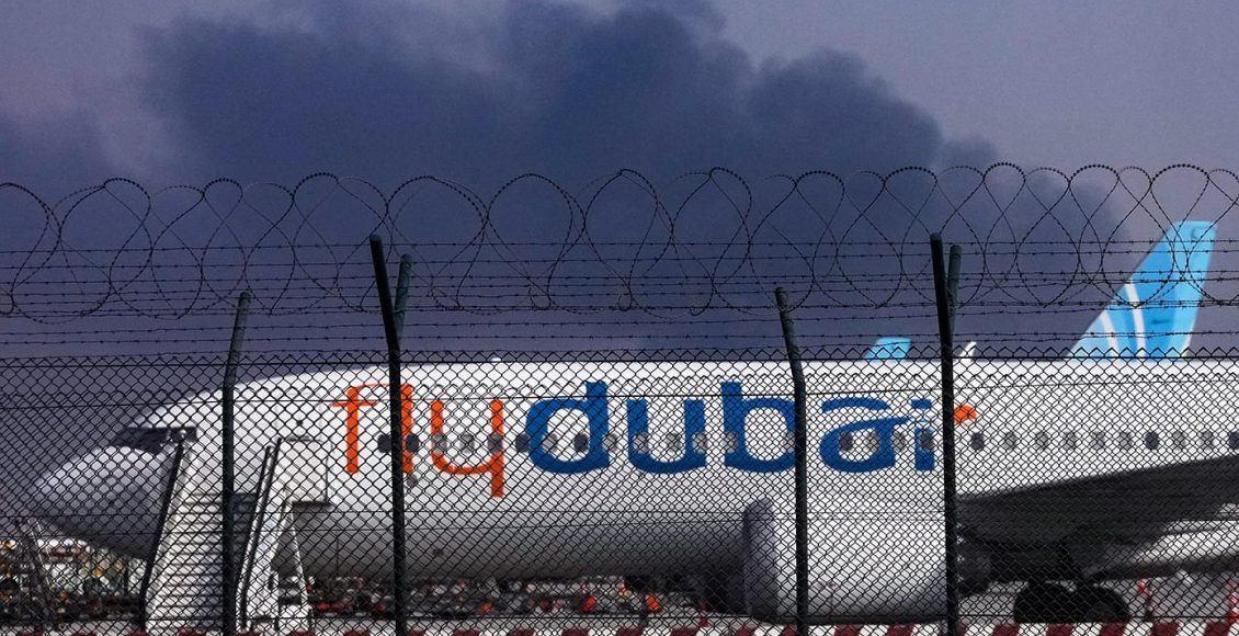 Πτήση-θρίλερ-της-flydubai:-Πληροφορίες-αναφέρουν-ότι-ο-ένας-πιλότος-προσπάθησε-να-ρίξει-το-αεροπλάνο-και-τον-σταμάτησε-ο-δεύτερος-με-τη-βοήθεια-επιβατών